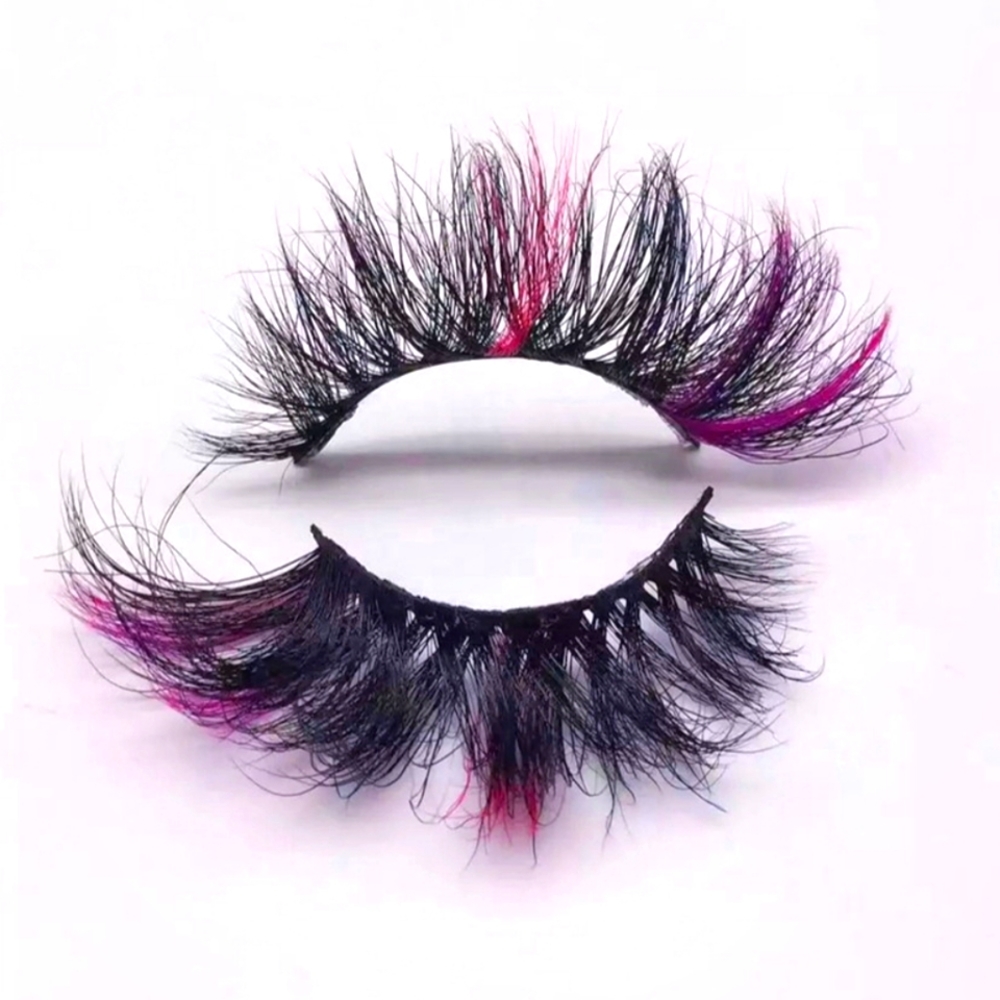 Glam Girl - Striped Eyelashes